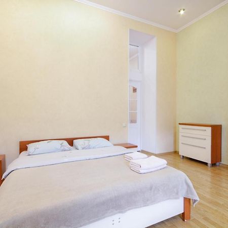 Pushkinskaya 14 Aparts Apartment Oldenburg Bagian luar foto