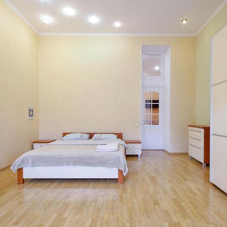 Pushkinskaya 14 Aparts Apartment Oldenburg Bagian luar foto