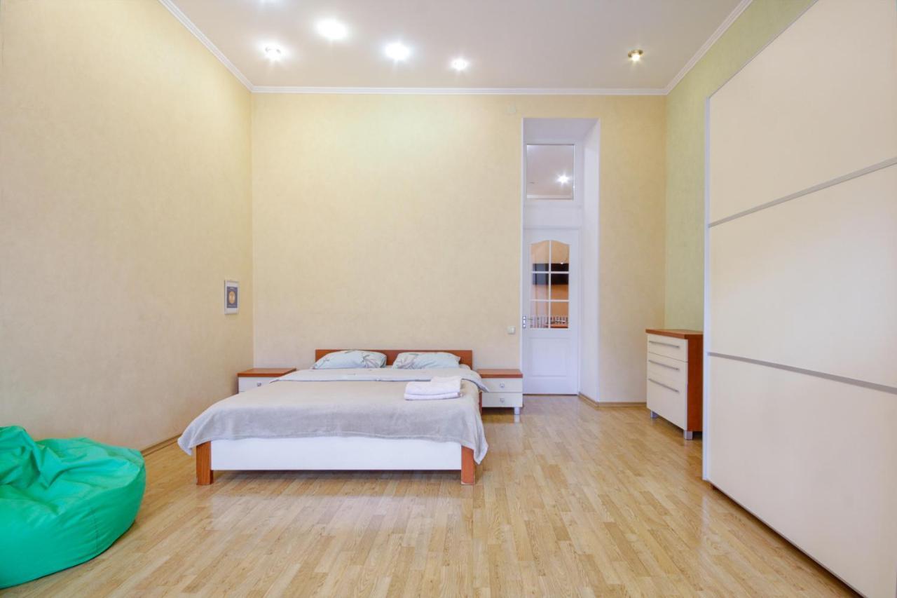 Pushkinskaya 14 Aparts Apartment Oldenburg Bagian luar foto